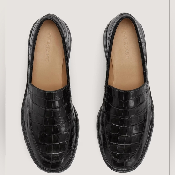 Everlane Black Croc-Embossed Loafers - Picture 12 of 12